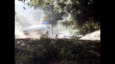 Hazzard 06x15 un agente poco rassicurante