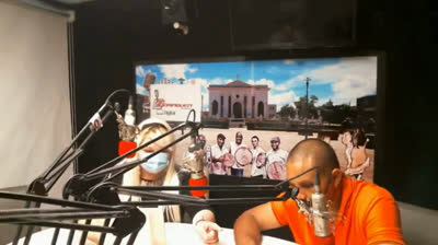 Tus Lunes Nutritivos con Jackie García, especialista Fitoterapeuta nutricional y psicoterapeuta,  Hablando sobre la artritis reumatoide y como tratarla a traves de los buenos hábitos alimenticios y la fitoterapia nutricional.