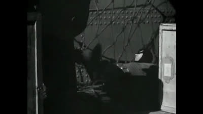 BTM43 - 10 - Flying Spies