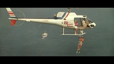 Joyeuses Pâques (1984) - De Georges Lautner, avec Jean-Paul Belmondo, Sophie Marceau, Marie Laforêt, Rosy Varte - (Film Comedie Comique